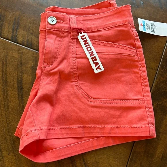 UnionBay Delaney - Picture 1 of 2